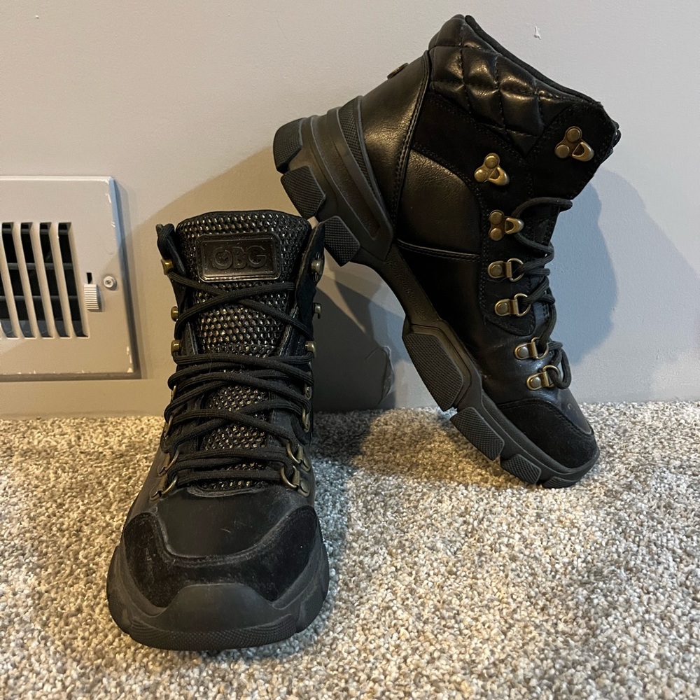 GBG by Guess Black Quilted Men's Boots